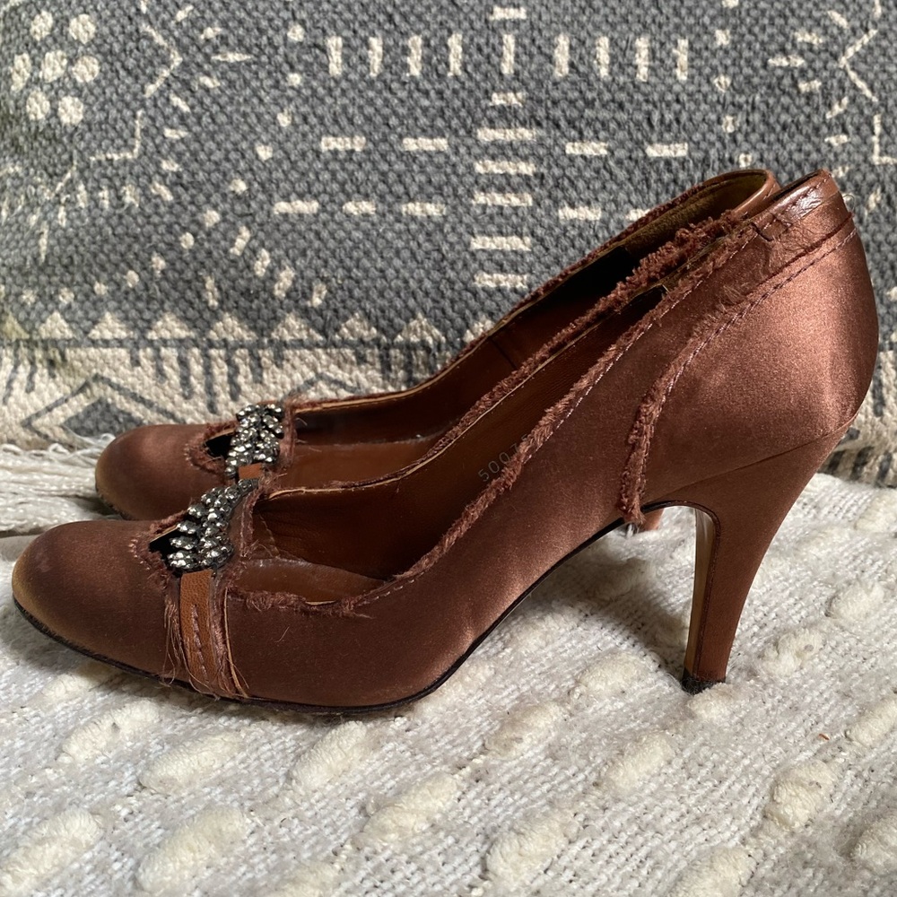 {Pedro Garcia} Satin and Swarovski Crystal Heels - Picture 3 of 11